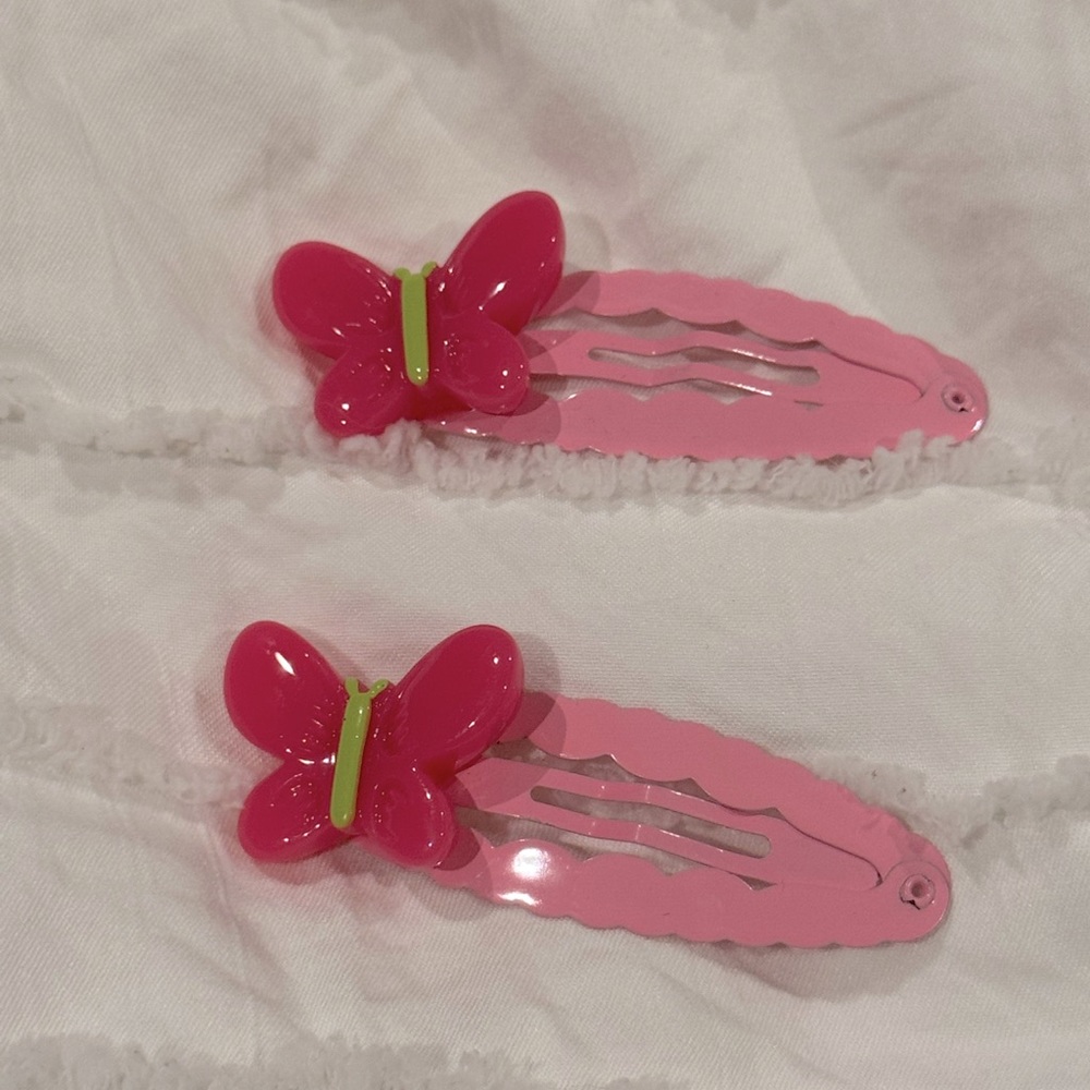 Gymboree, pink butterfly , hair clips -EUC (2/10)